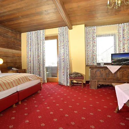 Hotel Karwendelhof 4*