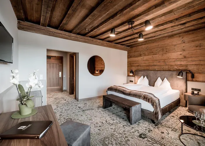 Hotel Karwendelhof 4*